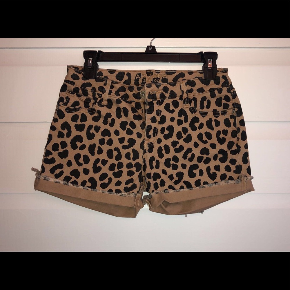 ❗️SOLD❗️Arizona Cheetah Shorts